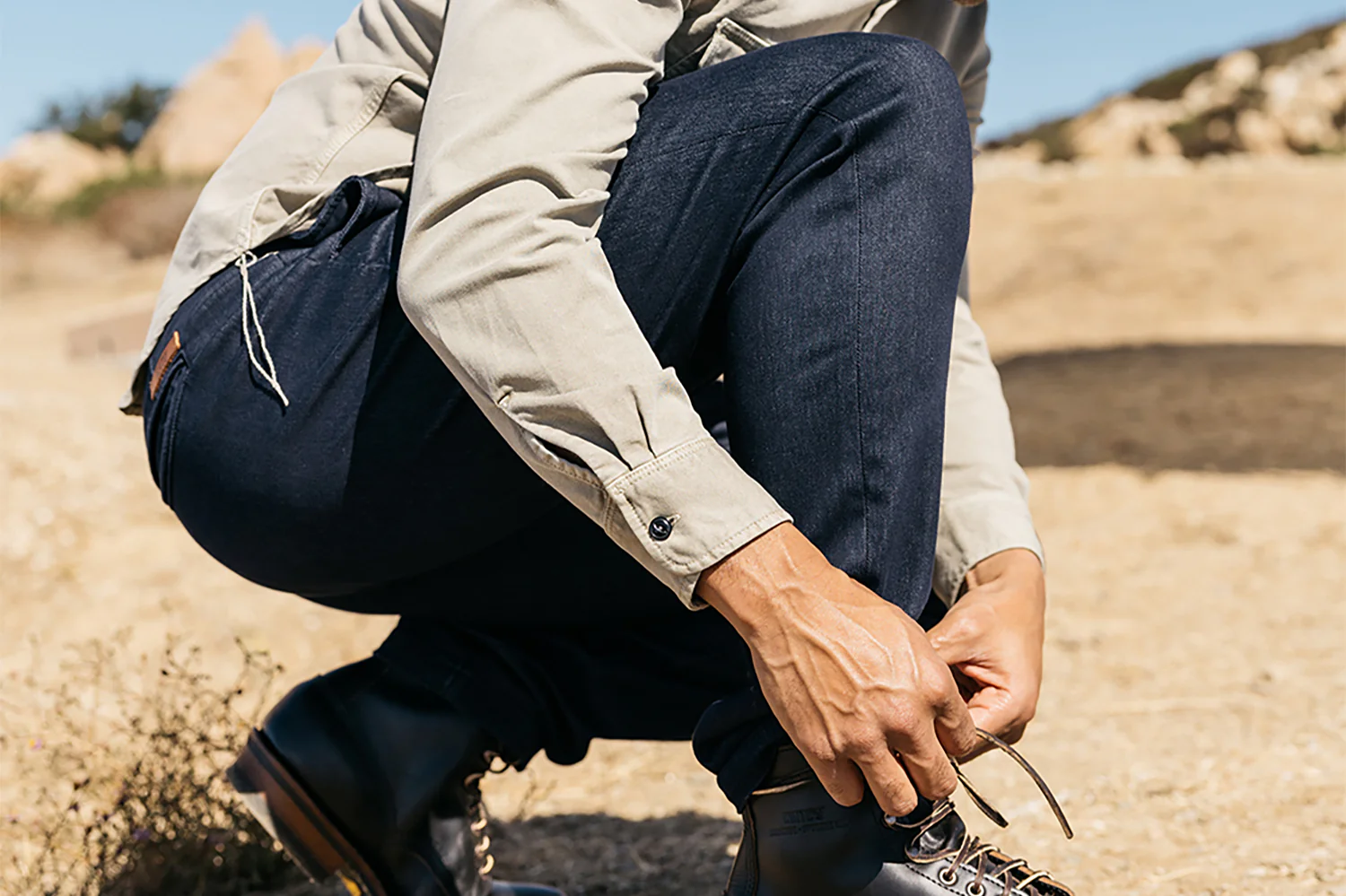 The Axe Slim Denit® Chino - Navy - Image 3